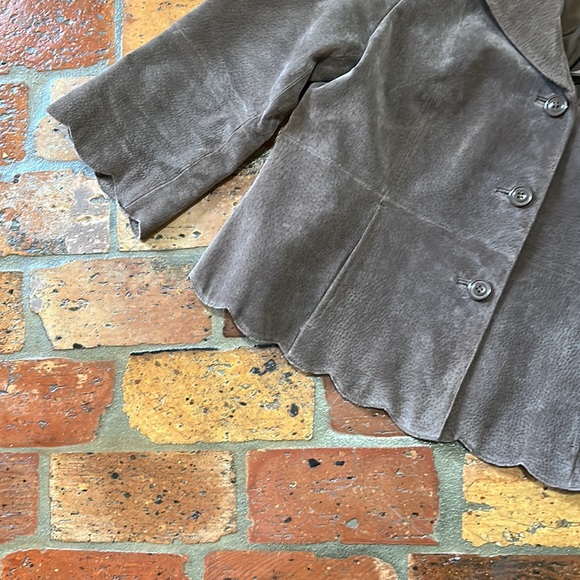 Bamboo Traders Leather Blazer with Scallop Edge details SizeXL - Picture 7 of 13